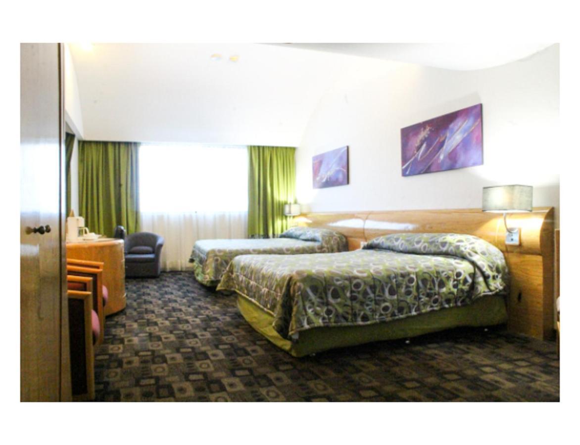 Twin Room,1084824661:JPEG