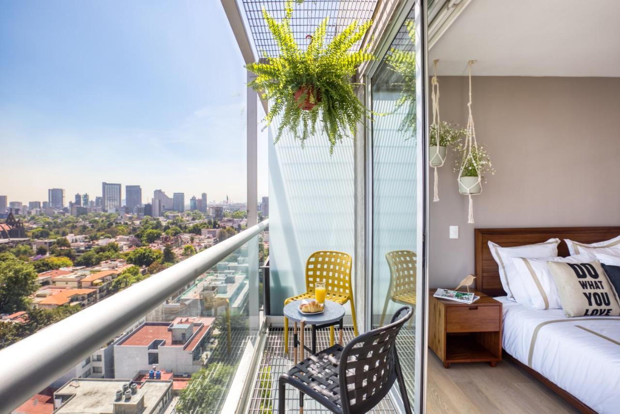Apartment Balcony,1605453509:JPEG