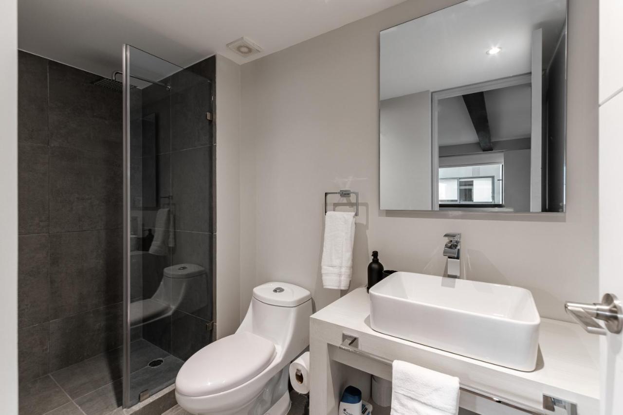 Two-Bedroom Apartment,1334209520:JPEG