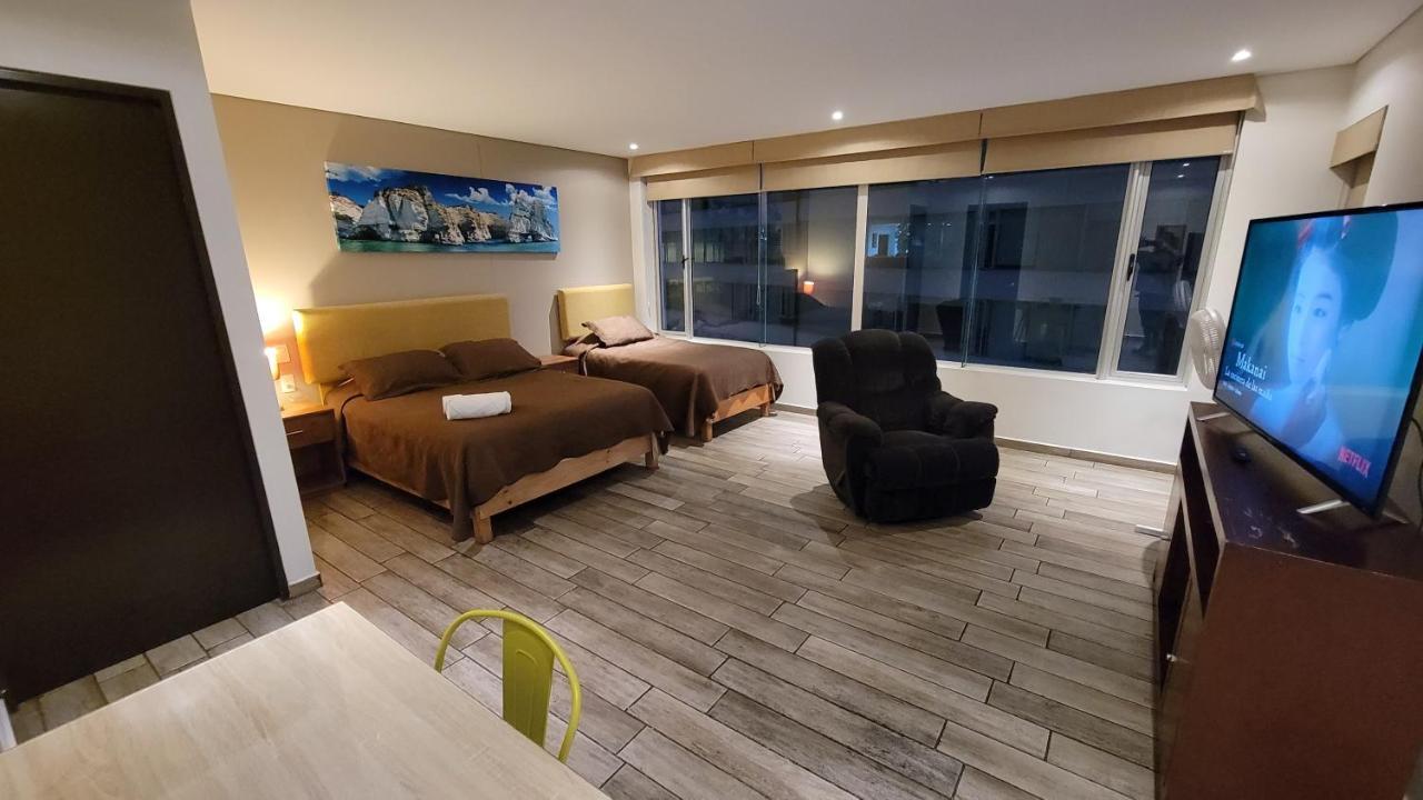 Apartment Balcony,1346078708:JPEG