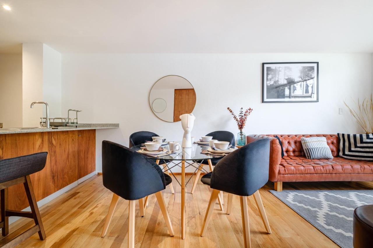 Two-Bedroom Apartment,1482361799:JPEG