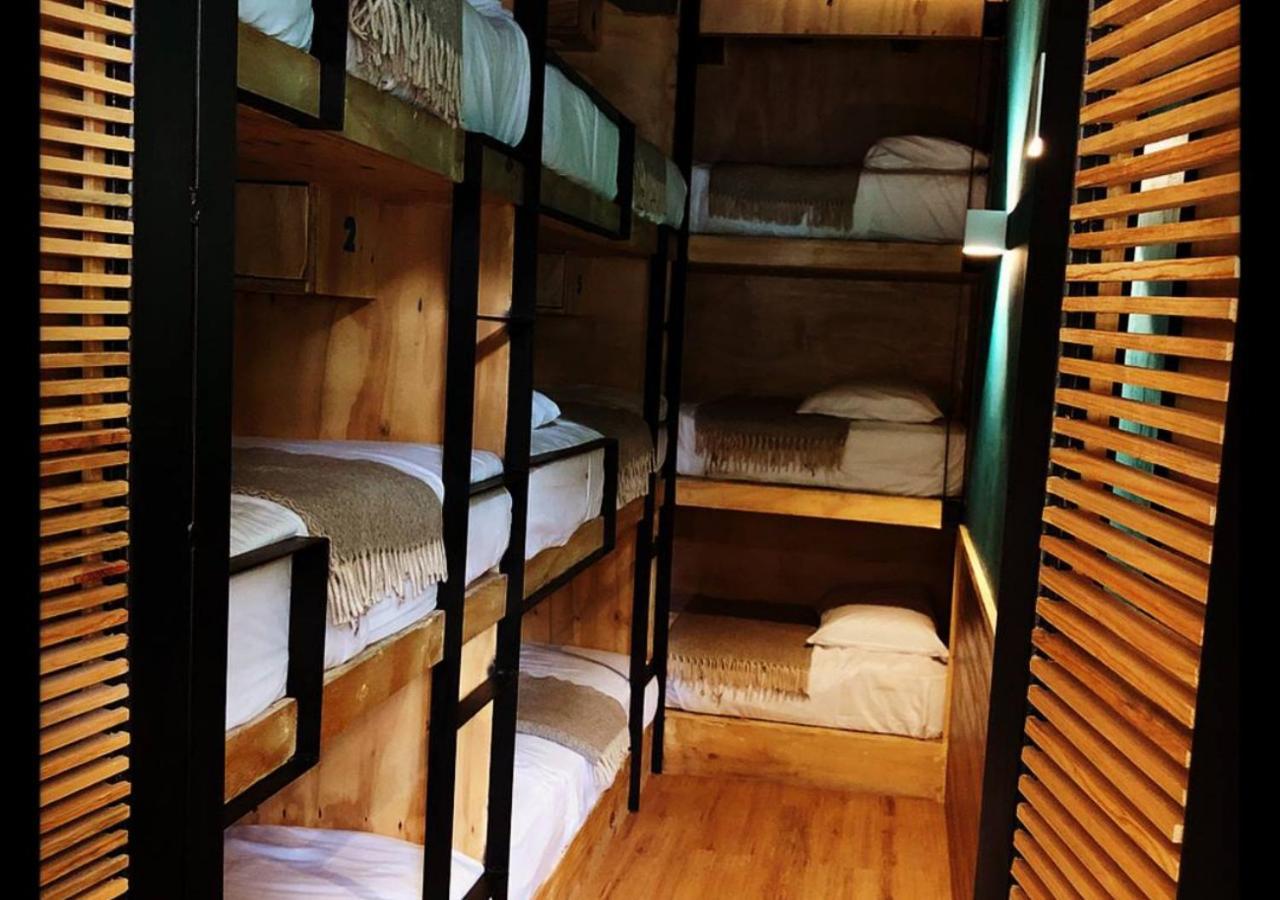 Bunk Bed Female Dormitory Room,1611305670:JPEG