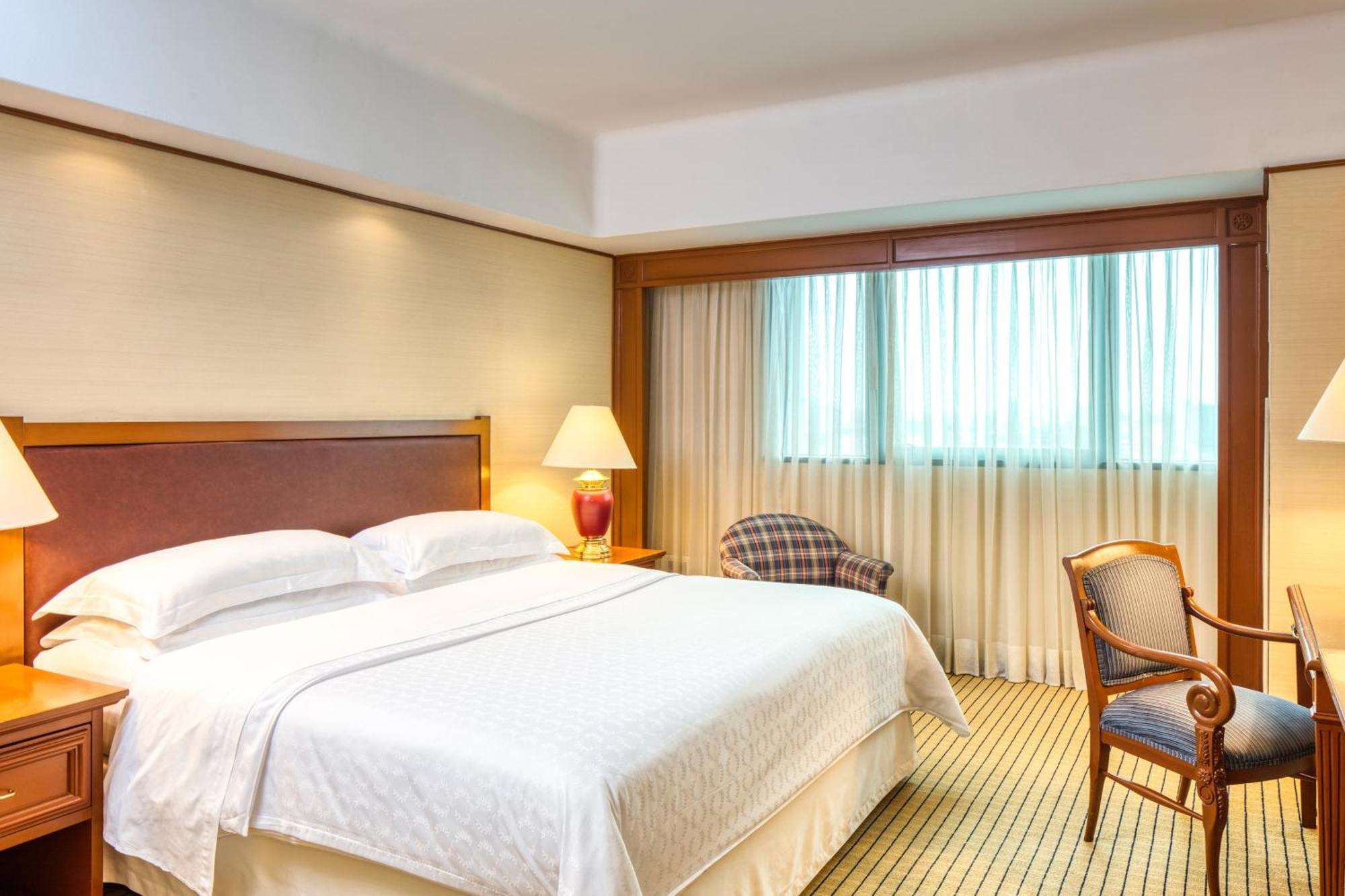 Classic Guest room 1 King Danubio Tower