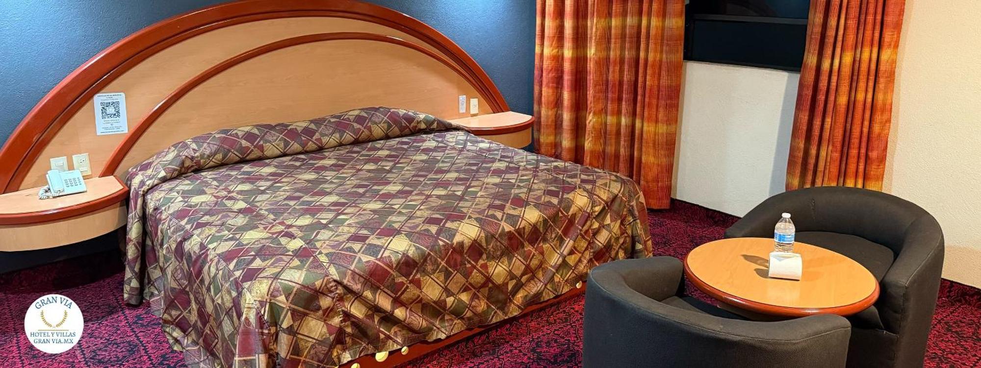 King Room,1669869990:JPEG