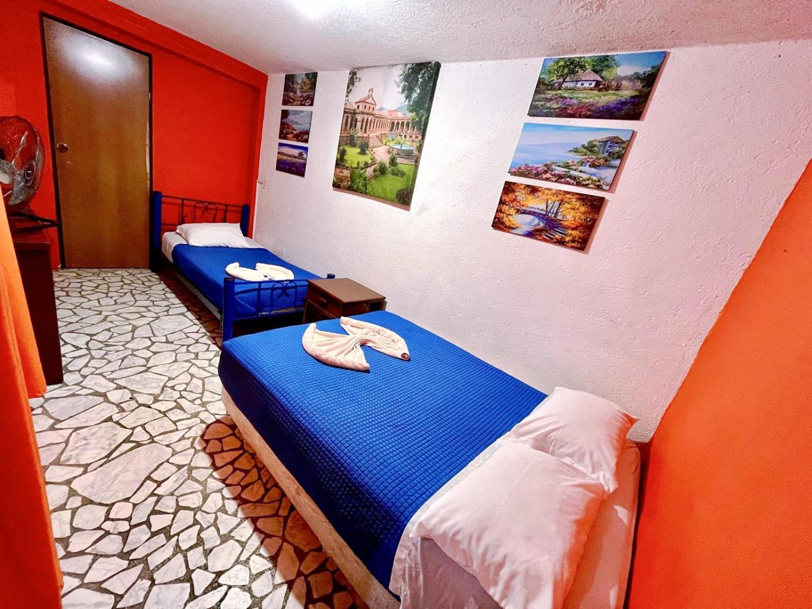 Triple Room,1697336315:JPEG