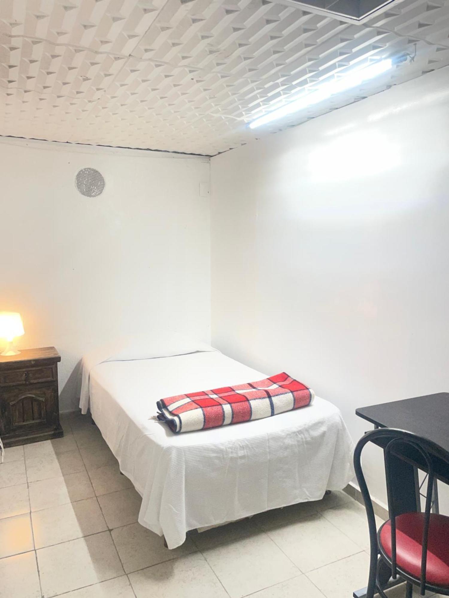 Budget Single Room,1765599533:JPEG
