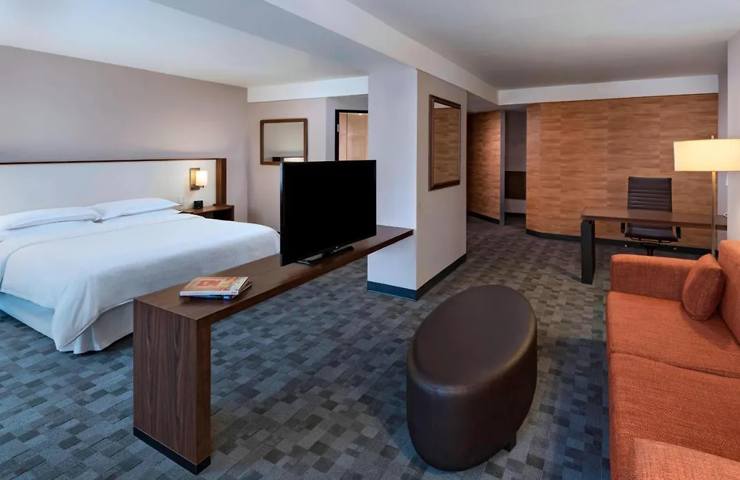 Sheraton Santa Fe, Mexico City-1