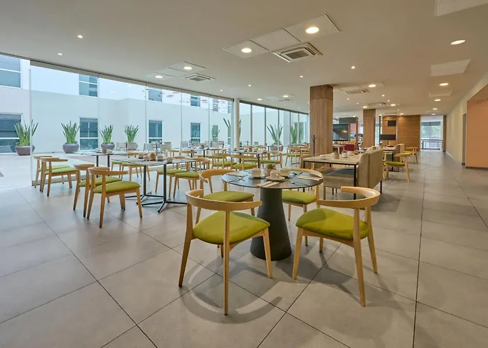 City Express Plus by Marriott Ciudad de México Insurgentes Sur